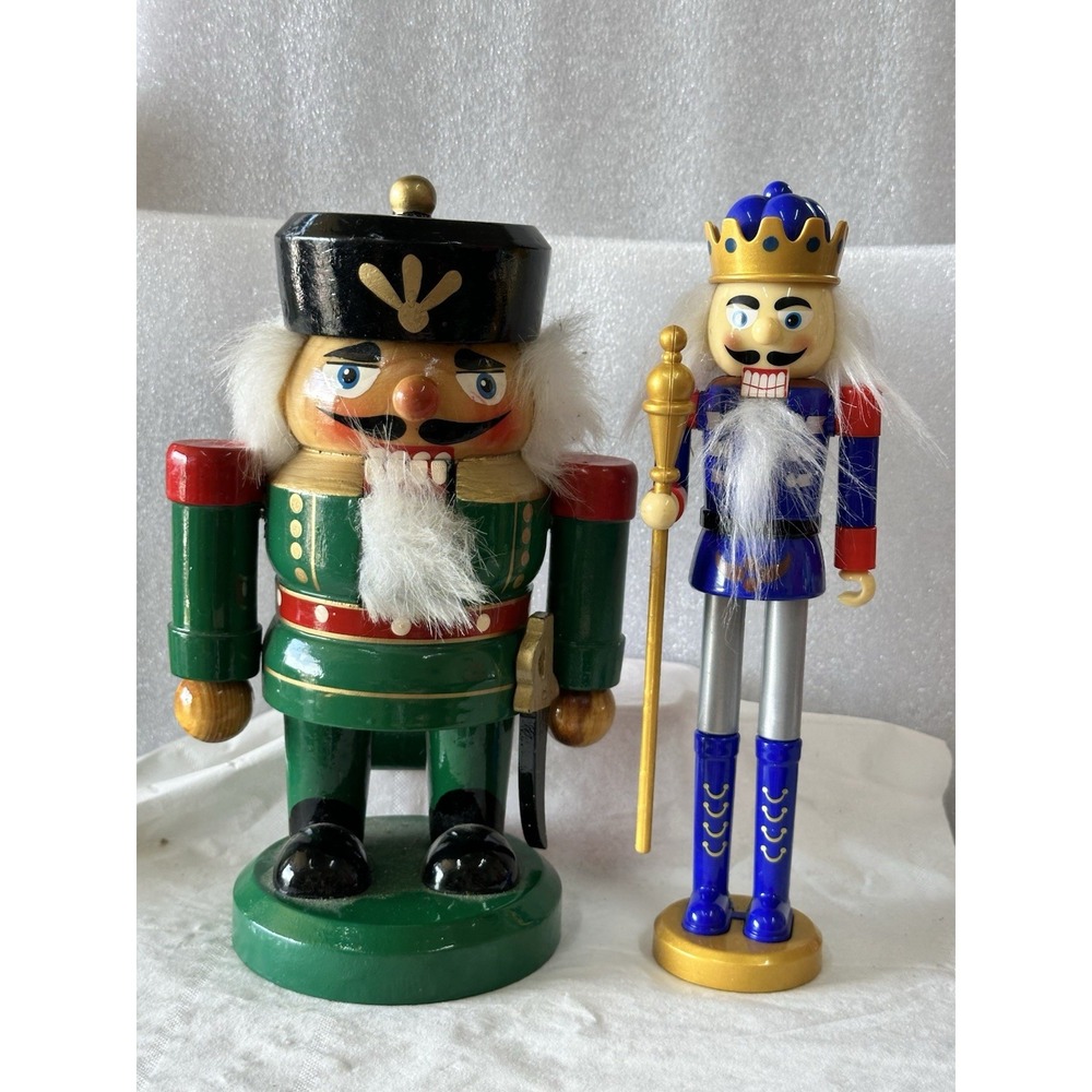 Vintage Wooden Christmas Nutcracker Soldier 8inch And‎ Plastic Nutcracker